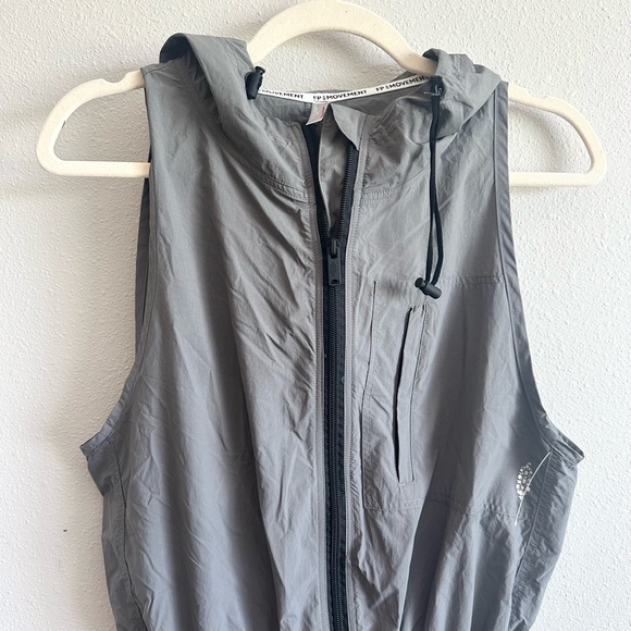 NEW Free People Movement Hike and Race Runsie Romper Size XS - Picture 6 of 11